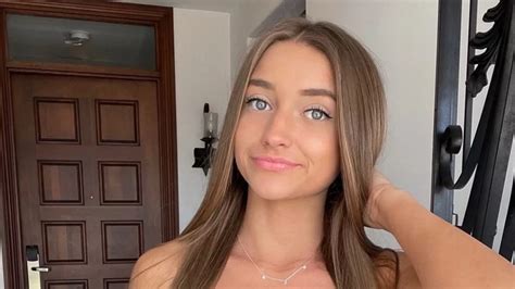 skylar mae|Skylar Mae: Biography, Career, Age, Net Worth,。